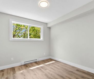 For Lease - 400 Scenic Drive Unit# 8, London South, Ontario - Photo 2