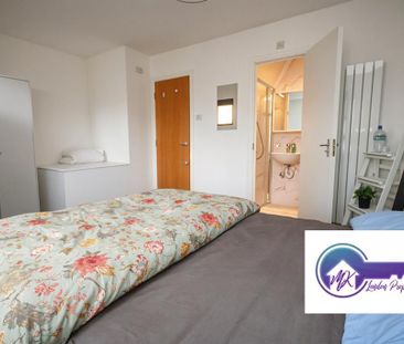 1 Bedroom Room in Flat Share To Rent - Photo 1