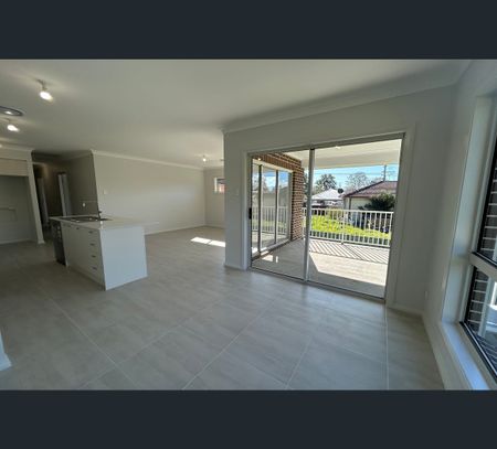 2 Hobart Street, Nowra, NSW 2541 - Photo 4