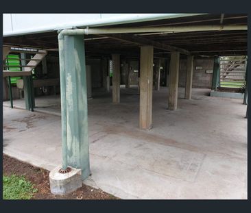 Charming Family Home in the Heart of Pimlico! - Photo 2