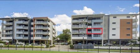 Gladstone Central - Photo 5