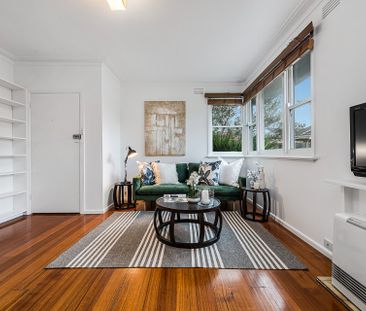 Thinking of selling? Contact our agent - Photo 1