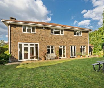 5 bedroom detached house to rent - Photo 2