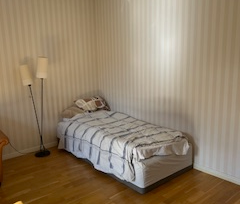 Filipstadsbacken, Farsta - Photo 1