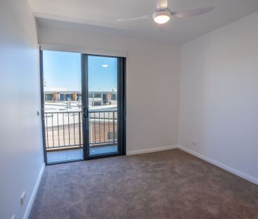 Modern 2 Bedroom Apartment with Air Con - Photo 2