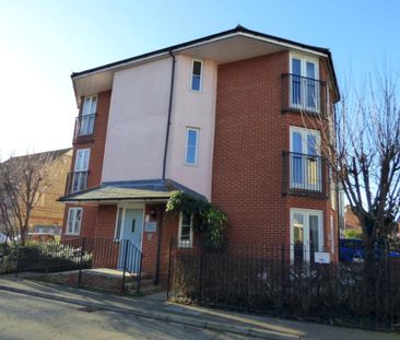 3 bedroom house to rent Priory Gardens, Sudbury, CO10 - Photo 1