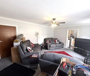 2 Bedroom Apartment Available Arranging tenancy - Photo 4