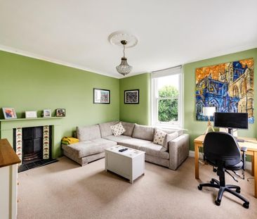 1 Bed Flat - Photo 4