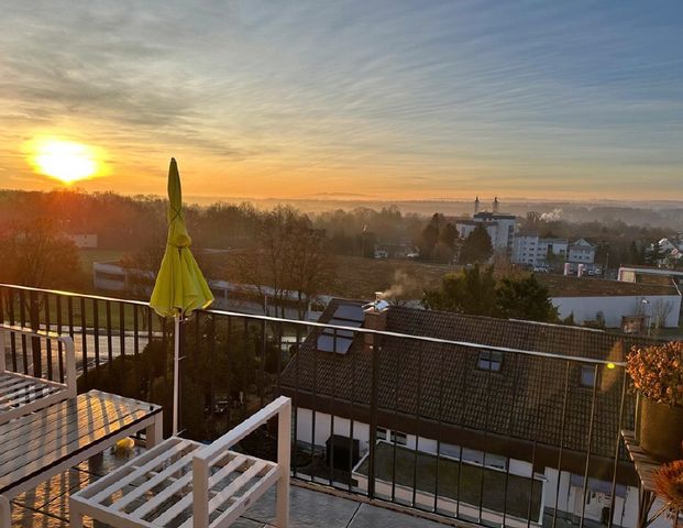 3,5-ZIMMER-PENTHOUSEWOHNUNG MIT AUSSICHT IN RAVENSBURG-SÜD - Foto 1