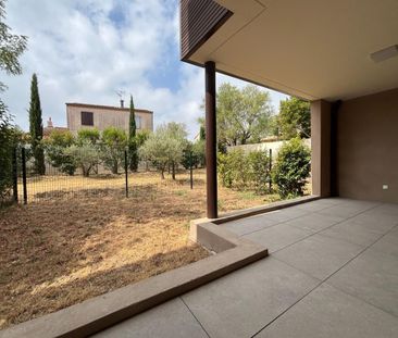 Location Appartement 2 pièces 45m² VILLENEUVE LES AVIGNON 30400 - Photo 5