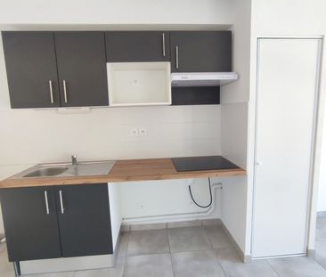 Location Appartement 3 pièces 62m² BRUGUIERES 31150 - Photo 5