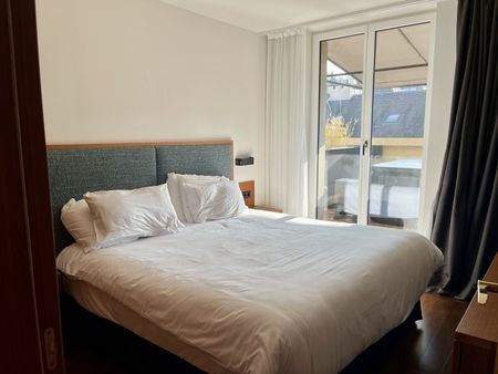APPARTEMENT 4 PIÈCES À GENEVE (GE), MEUBLÉ, DURÉE DÉTERMINÉE - Photo 3
