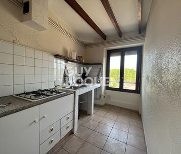 A LOUER Appartement meublé de 2 pièces à CREST 26400 - Photo 1
