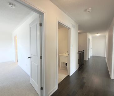 For Lease - 50 Royal Oak Crescent, Loyalist, Ontario - Photo 4