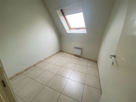 Appartement met twee slaapkamers nabij het centrum van Aalst - Photo 3