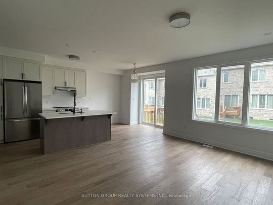 For Lease - 1232 Wheat Boom Drive, Oakville, Ontario - Photo 1