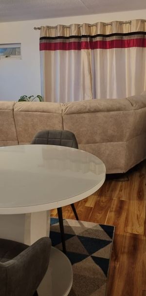 Room in a Shared House, Ridgeway Road, BS16 - Photo 1