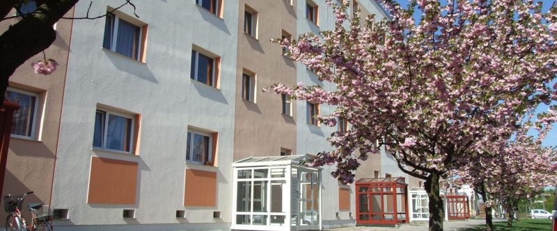 1 Raum-Wohnung mit verglastem Balkon - Photo 1