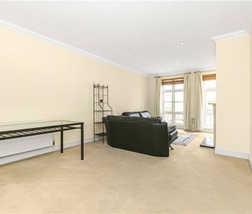 Gillespie House, Holloway Drive, Virginia Water, Surrey, GU25 4SU - Photo 2