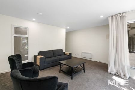 7 Magenta Place, Carlton - Photo 2