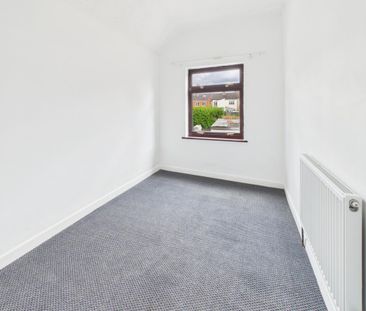 3 bedroom house - end terrace to rent - Photo 6