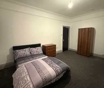 Room in a Shared House, Gordon Road, B17 - Photo 6