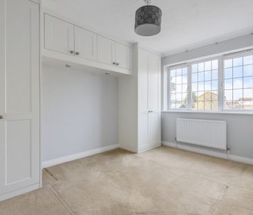 3 bedroom semi-detached house to rent - Photo 5