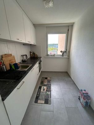 Spacious 4-room apartment with spacious balcony - Photo 1