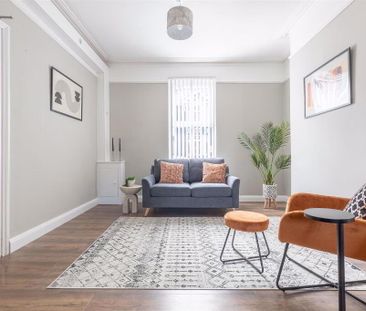 Room 3, 24 Windsor Avenue, Lurgan, Craigavon, BT67 9BG - Photo 1