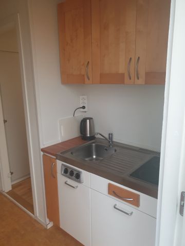 Soltorpsvägen, Tumba - Photo 3