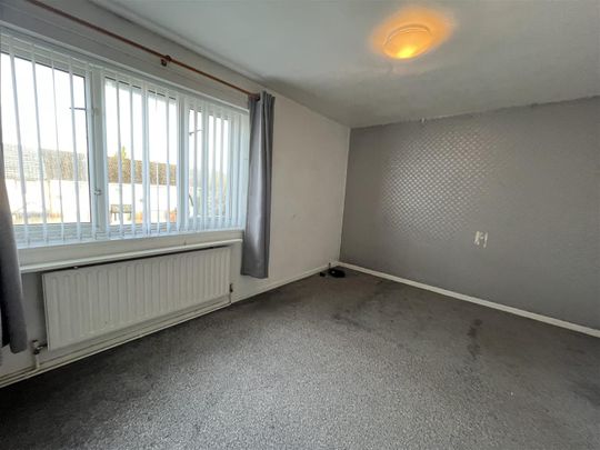 3 Bedroom Apartment To Rent - Photo 1