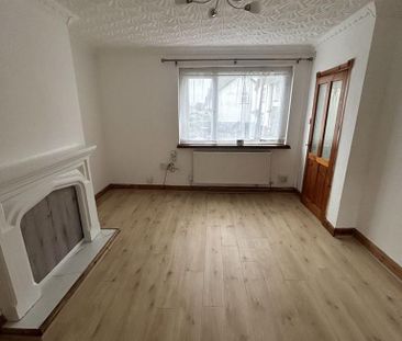 2 bedroom end of terrace house to rent - Photo 1