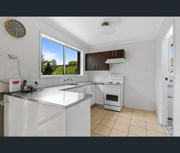 1/33 Forresters Beach Road, Forresters Beach, NSW 2260 - Photo 2