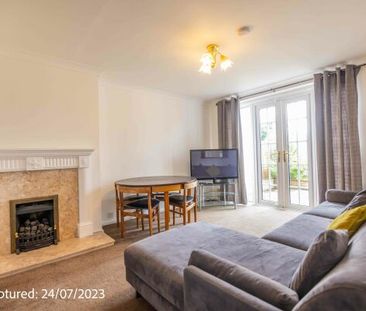 22 Sussex Road - Photo 3