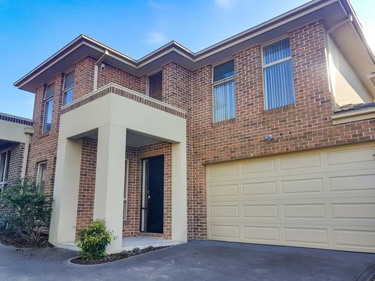 2/67 Russell Crescent, Doncaster East - Photo 1