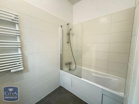 Location Appartement 3 pièces 67m² PUTEAUX 92800 - Photo 3