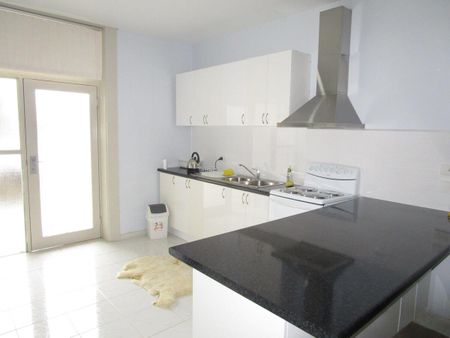 1/421 Elizabeth Street North Hobart TAS 7000 Australia - Photo 3