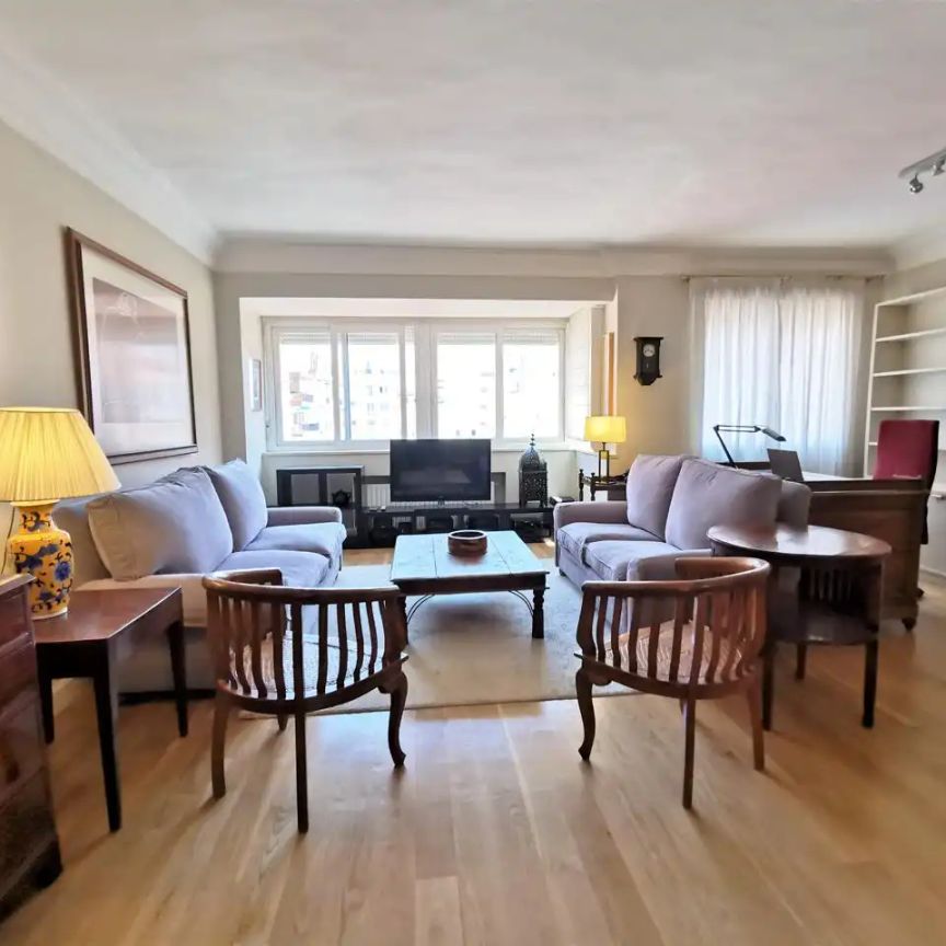 Apartamento de alquiler en Ciudad Jardín - Foto 1