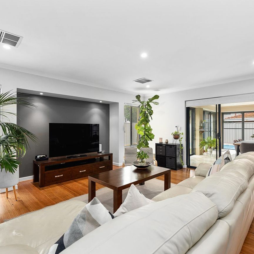 110 The Promenade, Mount Pleasant - Photo 1