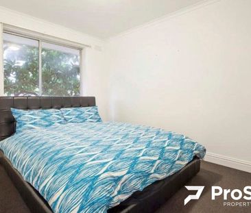 2/1 Burton Avenue, Clayton - Photo 4