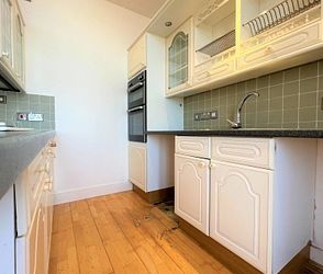 Ethelbert Crescent, Margate, CT9 2AY, Kent - Photo 4