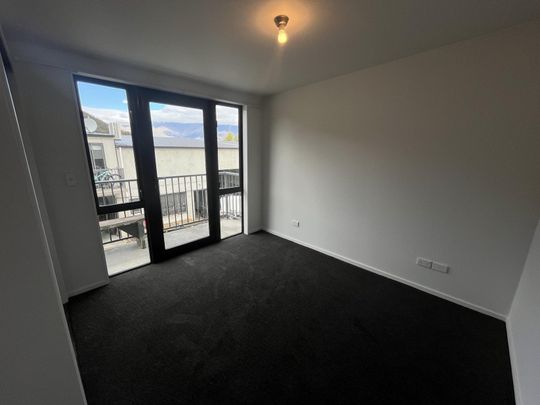 Refurbished apartment in Arrowtown - Photo 1