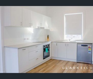 BEAUTIFUL 3 BEDROOM HOME! - Photo 5