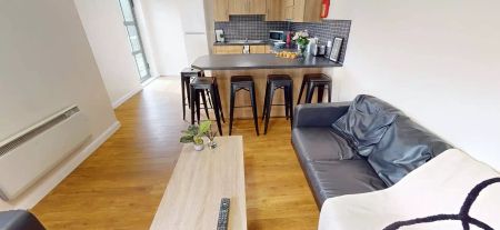 Gold Studio - Photo 4