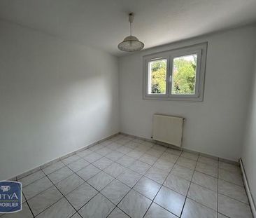 Location Appartement 4 pièces 66m² PONT DE CHERUY 38230 - Photo 3