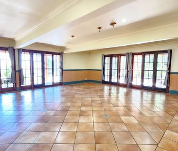 Beautiful Queenslander Mansion - Photo 5