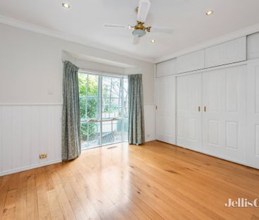 15 Linacre Street, Watsonia - Photo 4