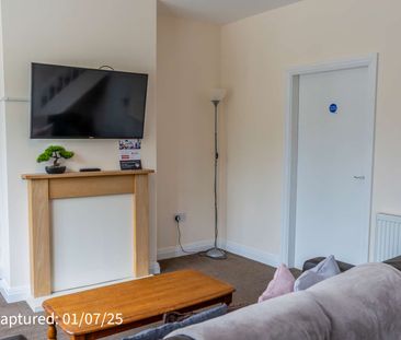 Abbotsford Road Room 1 - Photo 3