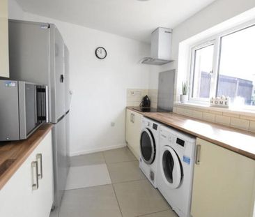 1 bedroom house of multiple occupation to rent - Photo 5