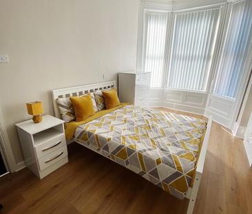 Camden Street, Room 5, R1, 2, 4 & 8. All Bills Included, Belfast, B... - Photo 5
